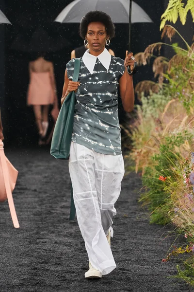 Look 20